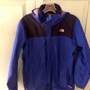 North Face Boys Blue Raincoat size XL